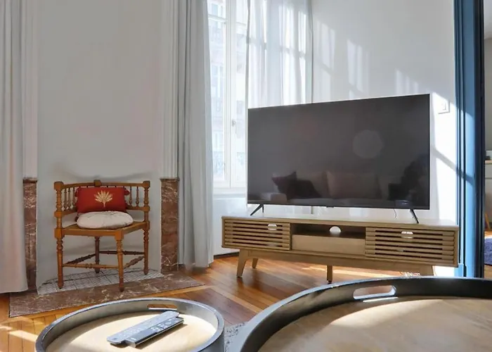 Le Charles Iii 2lits 140et160 Canapelit Апартаменты *